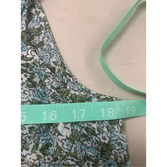 Lauren Conrad Floral Sleeveless Blouse - Picture 6 of 7